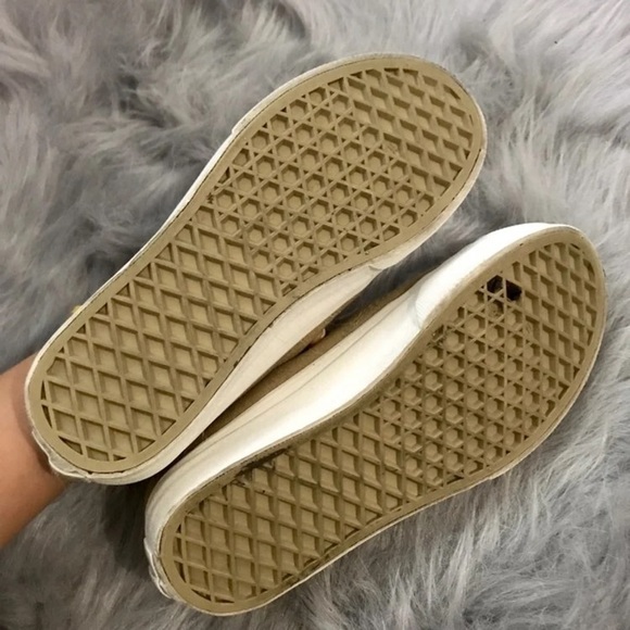 Vans - Picture 7 of 7